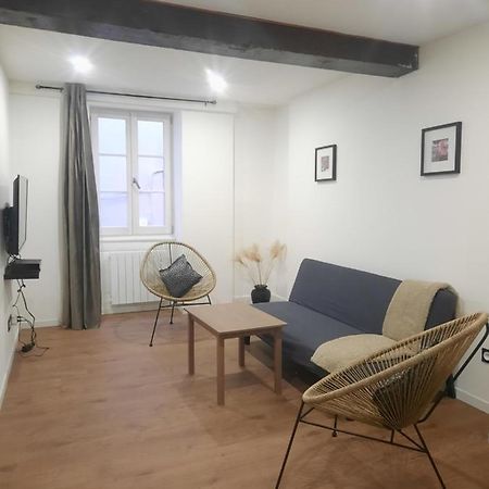 Le Refuge Du Bonheur Apartment Trévoux Екстериор снимка