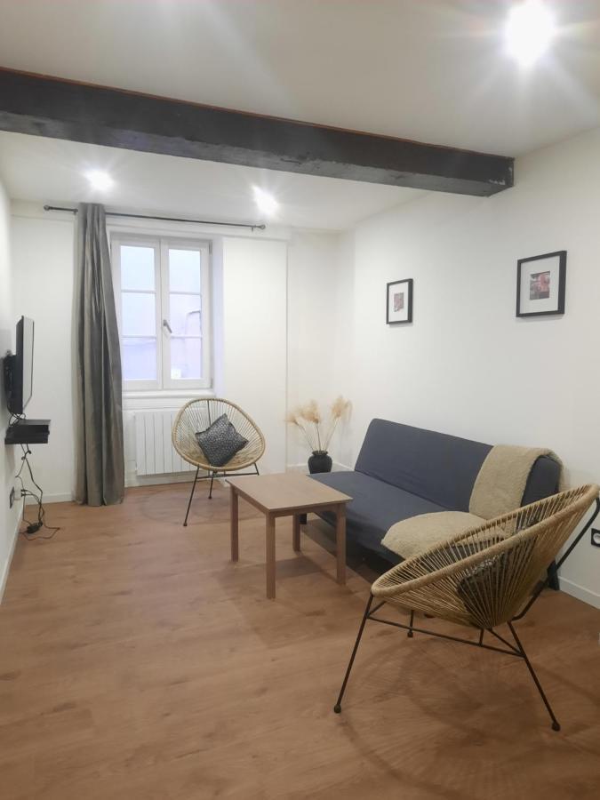 Le Refuge Du Bonheur Apartment Trévoux Екстериор снимка